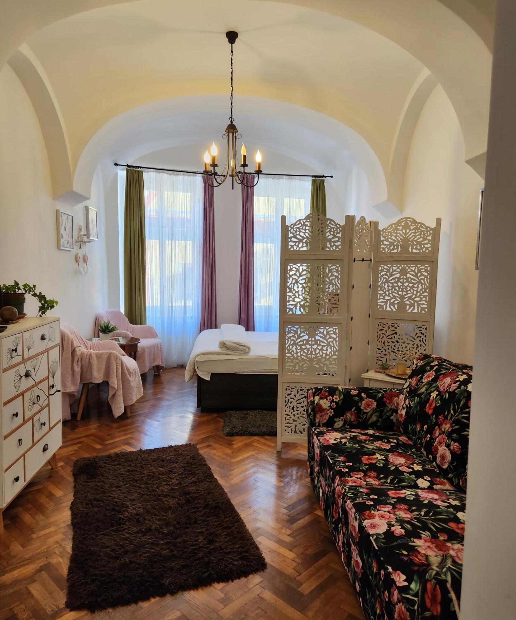 Christa Central 1 Sibiu Dış mekan fotoğraf