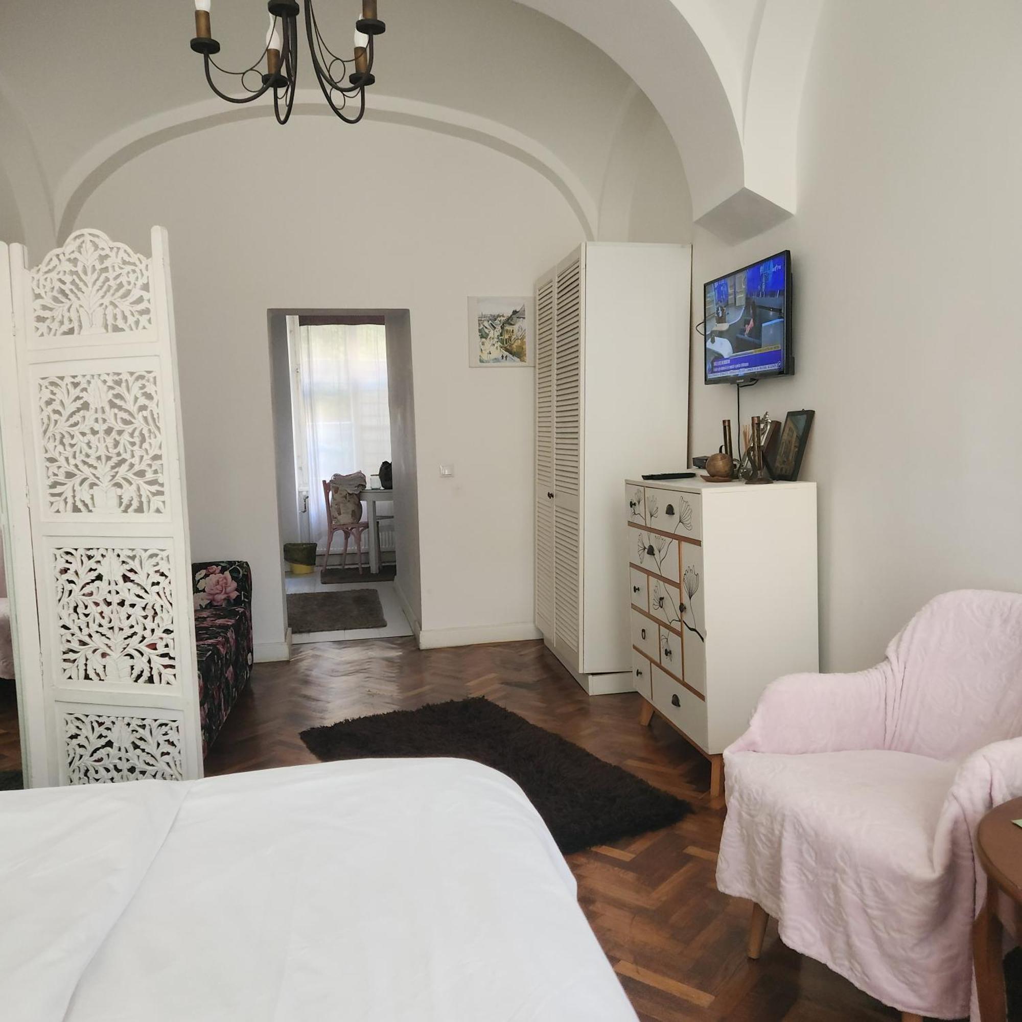 Christa Central 1 Sibiu Dış mekan fotoğraf